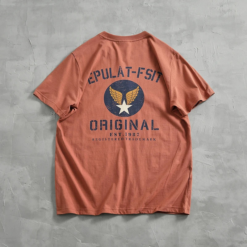 Small and fashionable doublesided printed short sleeved Tshirt for men made of cotton floor used washing old sole T summer half 240823