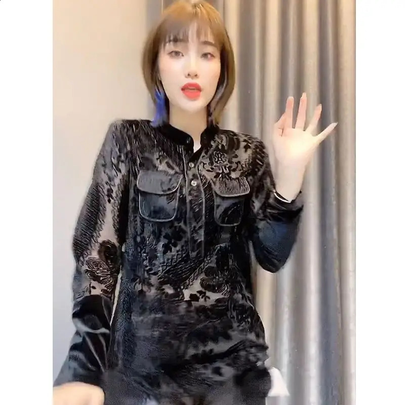 Gold Velvet Shirt for Women Spring Edition Hong Kong Style Retro Burnt Flower Splicing Lace Long Sleeve Top Loose Shirt 240823