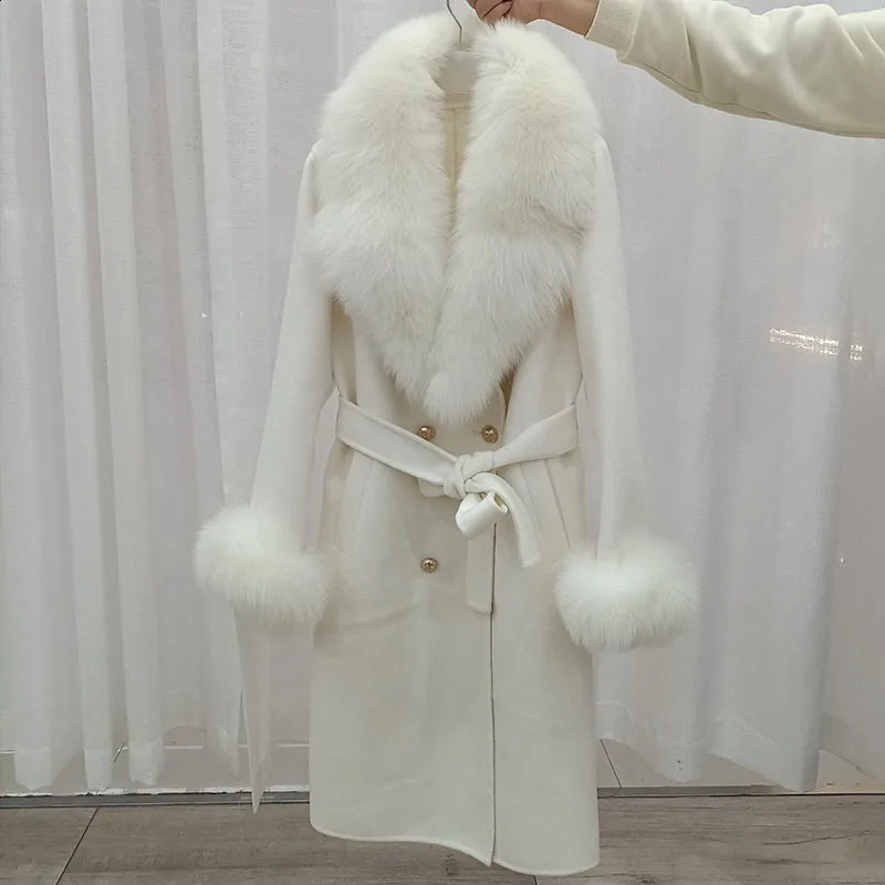 Long Women Wool Blended Coat With Big Real Fox Fur Collar Fashion Slim Winter Wool Jacket With Belt Outwear With Fox Fur Cuff 240822