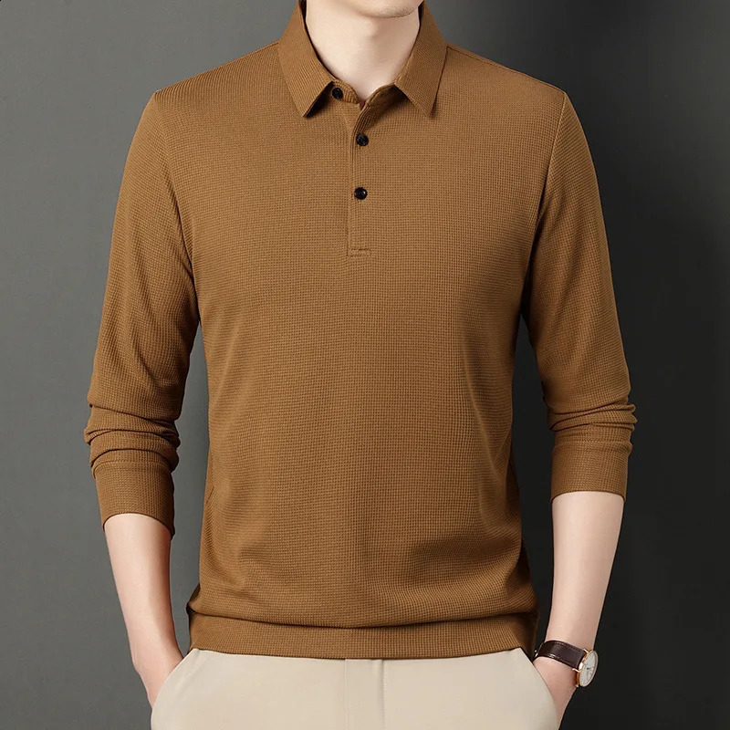 Mens Spring and Autumn waffle long sleeved Tshirt mens polo shirt solid color casual 240823