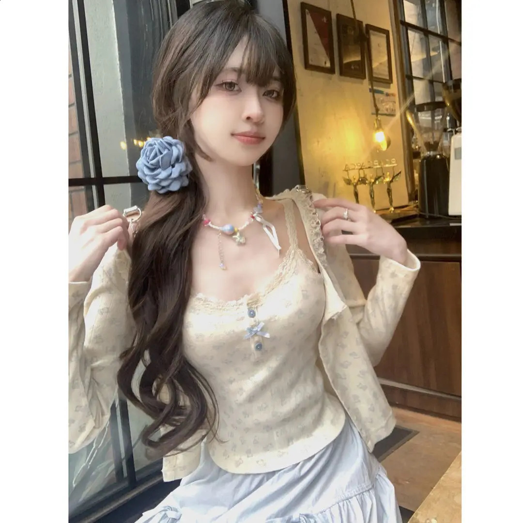 Casual Sweet Womens Set Spring Autumn Floral Lace Camisole Vestcardigan Small Shirtblue Skirt Three Pieces Set for Women 240823