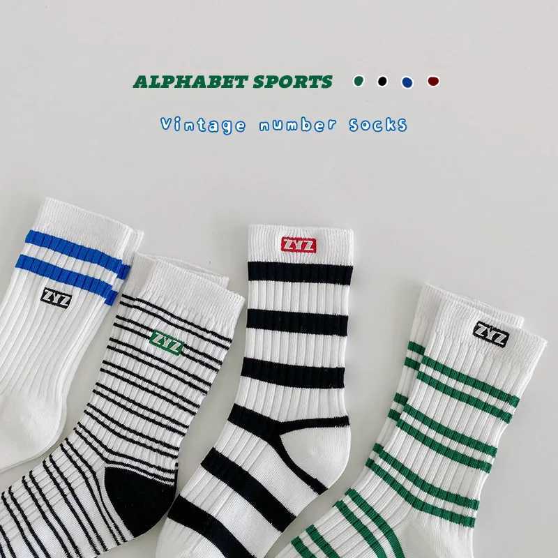 Childrens calf length socks spring and autumn cotton socks boys and girls sports socks childrens comfortable classic striped school socks X2503221