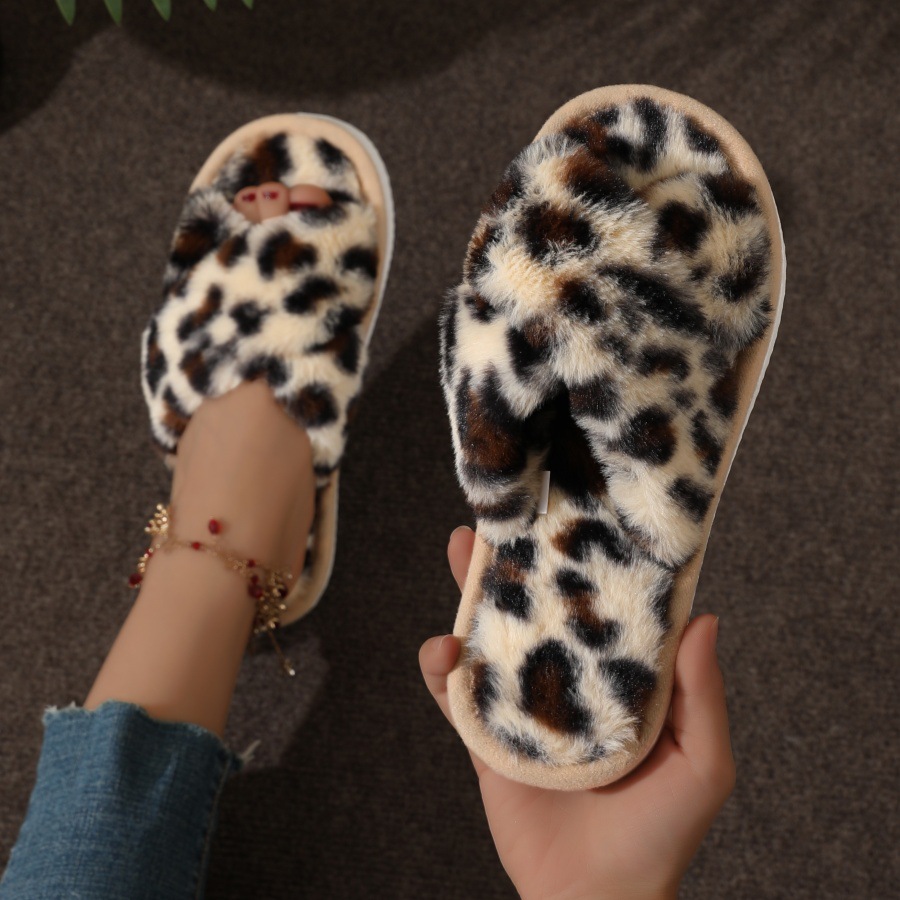 Classic fashion slippers women plush popular leopard print European American fur cross-strap cotton slipper ladies furry cotton slipper Warm Comfort i
