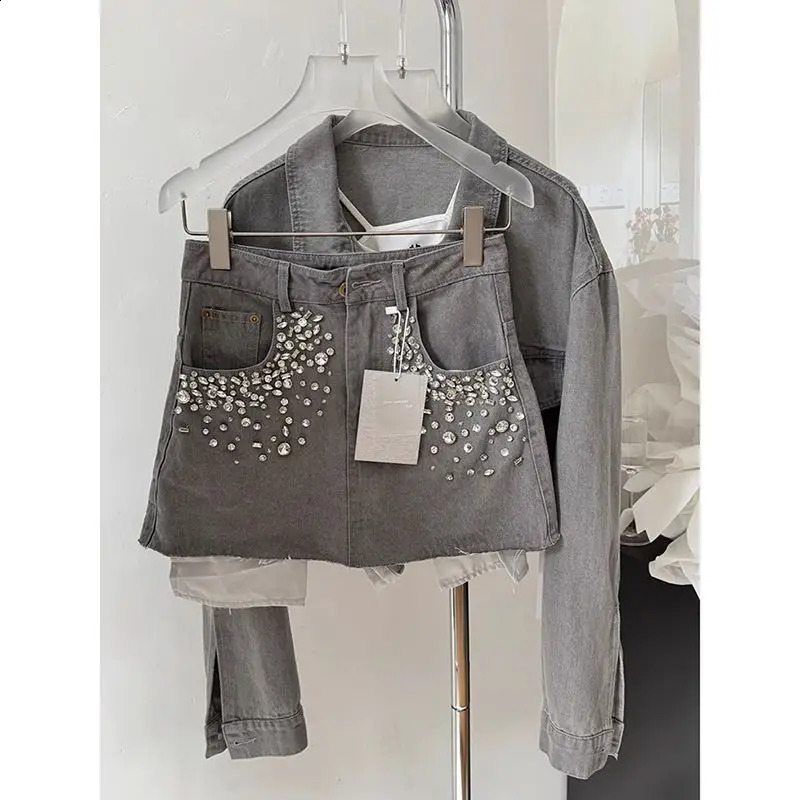 Spring Small Fragrance Set Womens High End Denim Coat Skirt Temperament Celebrity Two Piece Set Western Style 240823