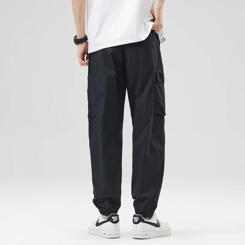 Hip Hop Streetwear Cargo Pants Spring Summer Casual Pans Men Streetwear Solid Color Pants Elastic Waist Wide Leg Mens Joggers 240822