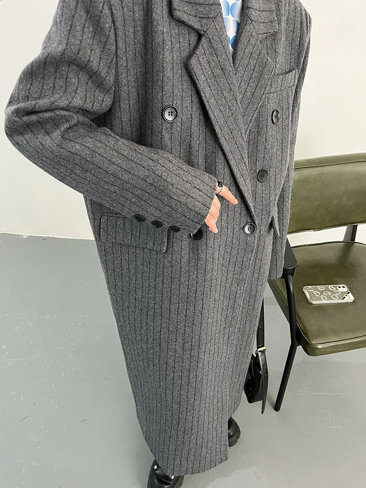 Lautaro Autumn Winter Long Loose Casual Stylish Striped Woolen Coat Women Double Breasted British Style Fashion Overcoat 240822