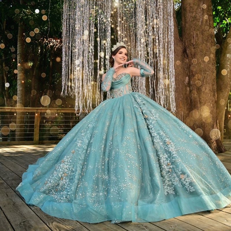 Aqua Blue Shiny Quinceanera Dresses Ball Gown Off The Shoulder Sequined Appliques Lace Beads Crystal Tull Vestidos De 15 Anos Sweet 16 Dress