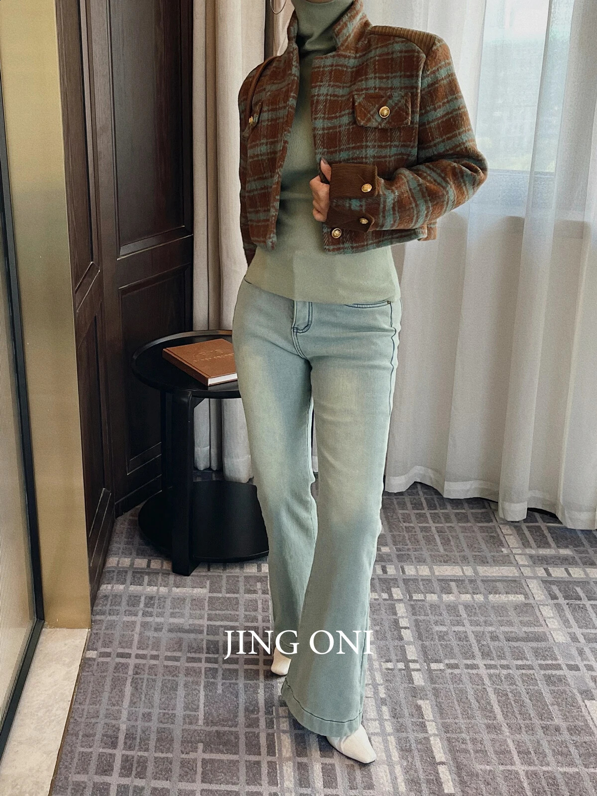 Plaid Tweed Jackets Coat Woman Clothing Korean Fashion Style Y2k Autumn Vintage Elegant Winter Tops Cropped Outerwear 240822