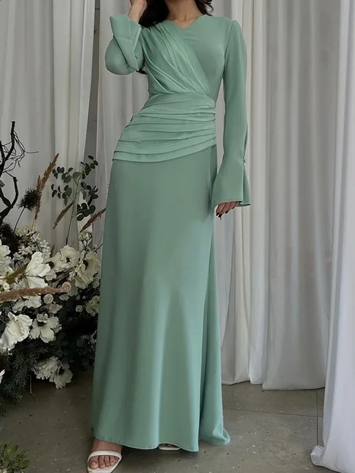 Women V Neck Long Sleeved Folds Long DressWomen Green Flare Sleeve Pleated Slim Dress Lady Party Evening Vestidos 240823