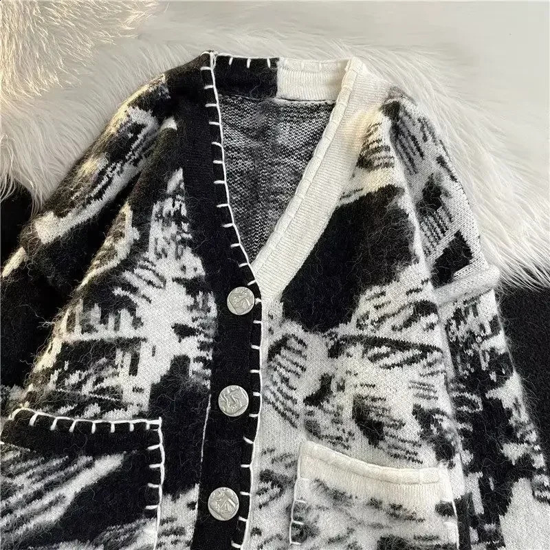 Man Clothes Black Y2k Vintage Tie Dye Knitted Sweaters for Men Cardigan V Neck Aesthetic with Pockets Maletry A Winter Fun 240823 - view 6