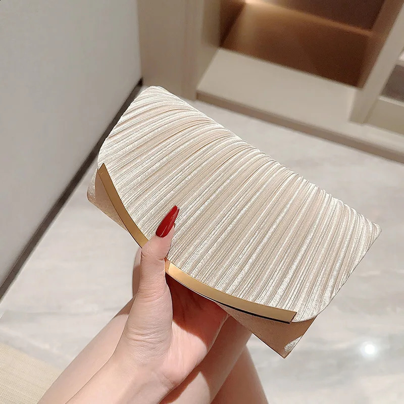 Women Clutch Bag Ladies Handbag Evening For Wedding Party Shoulder Bags Chain Dinner Silk Solid Color 240822