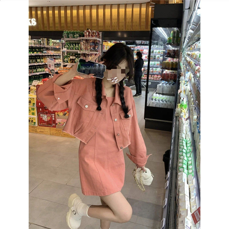 Autumn Fashion Set for Women Korean Short Coat Age Reducing Half body Short Skirt Cow Two Piece Set 240823