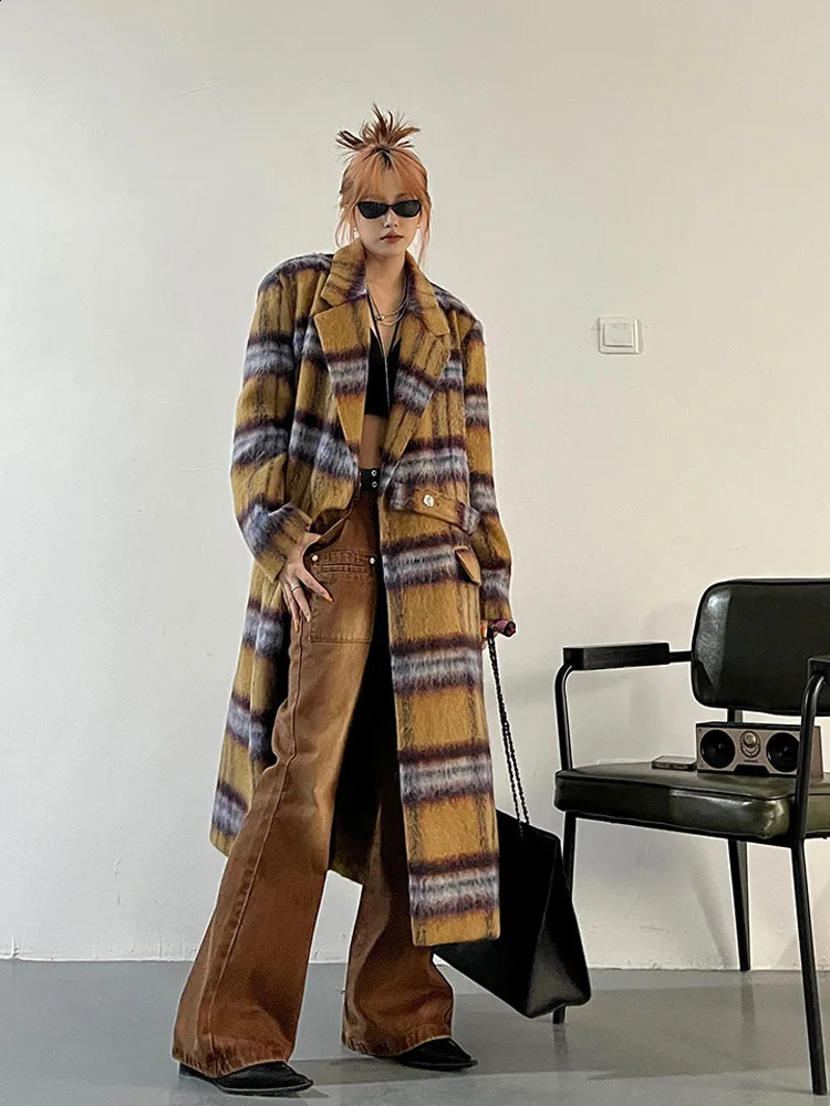 Loose Fit Yellow Plaid Big Size Long Woolen Coat Parkas Lapel Long Sleeve Women Fashion Autumn Winter 240822