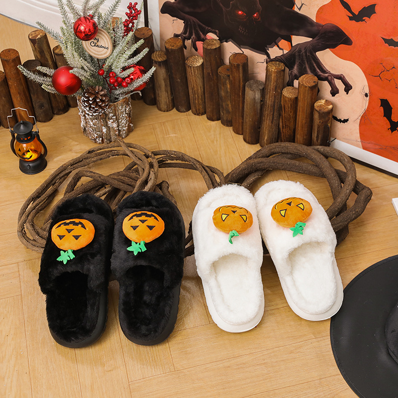 New Halloween pumpkin slippers women wholesale thick bottom Flat slides winter home indoor non-slip home smiley face fashionable comfortable Fur ladie