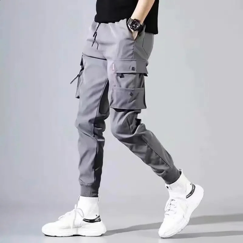 Casual Hip Hop Style Mens Cargo Pants Summer Multi Pockets Loose Fit for Korean Fashion Men 240823