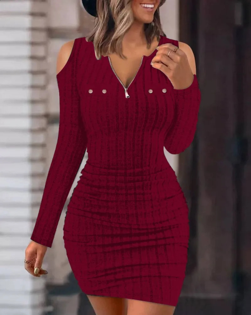 Autumn Solid Color Zipper V-neck Tight Bag Hip Urban Dress Slimming Sexy Long Sleeve Dress for Women in Winter 240823