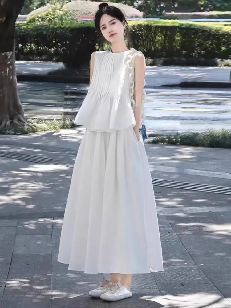 French Gentle Style Temperament Set Womens Summer First Love Sleeveless Top A-line Half Skirt White Two Piece Set 240823