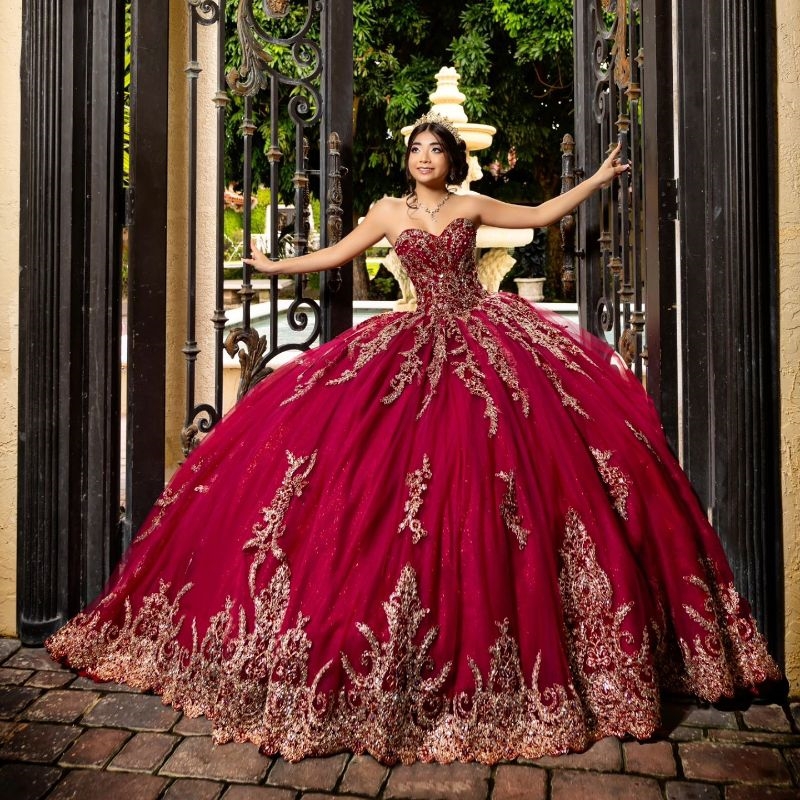 Red Off The Shoulder Quinceanera Dresses Ball Gown 2024 Beads Crystal Appliques Lace Tull Lace-Up Vestidos De 15 Anos Sweet 16 Dress