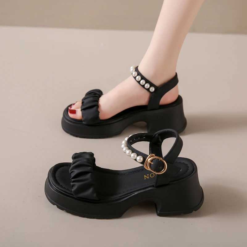 High Quality Summer New Round Toe Open Toe Pearl Chain Thick Sole Waterproof Platform Comfortable Women Sandals Womens Single Shoes T241227