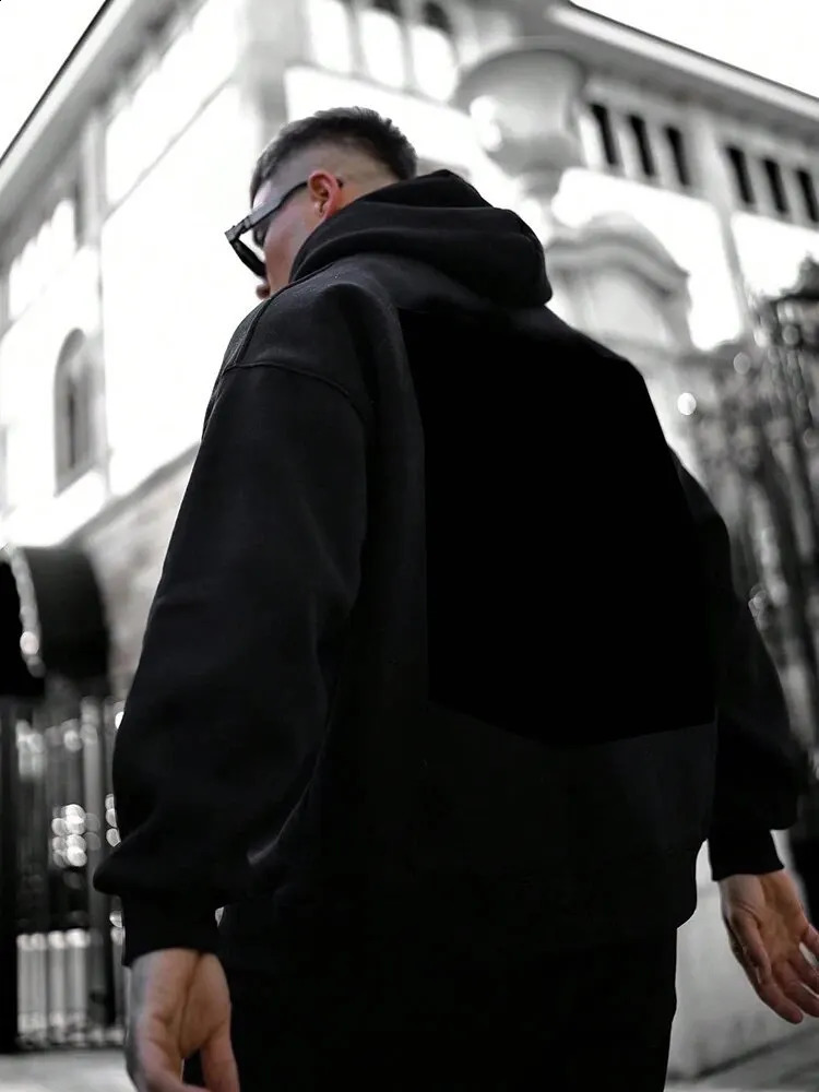 Mens casual fashion trend retro solid color long sleeved hoodie 240822