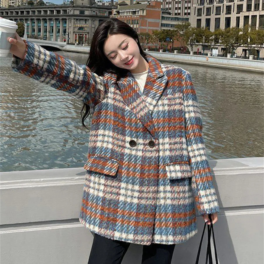 Korean Fashion Plaid Woolen Coat Loose Winter Vintage Thick Jacket Women Mid Length Wool Blends Chaquetas Office Suit Outwear 240822