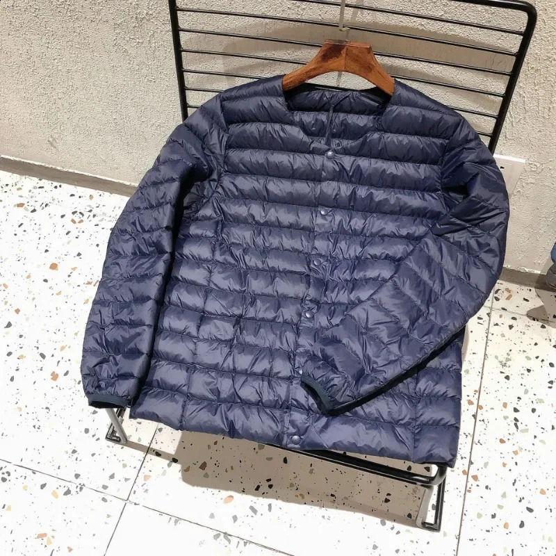 Mens lined warm inflatable jacket for autumn and winter 90% white duck down lightweight packaging Oneck variable Vneck mens 240822