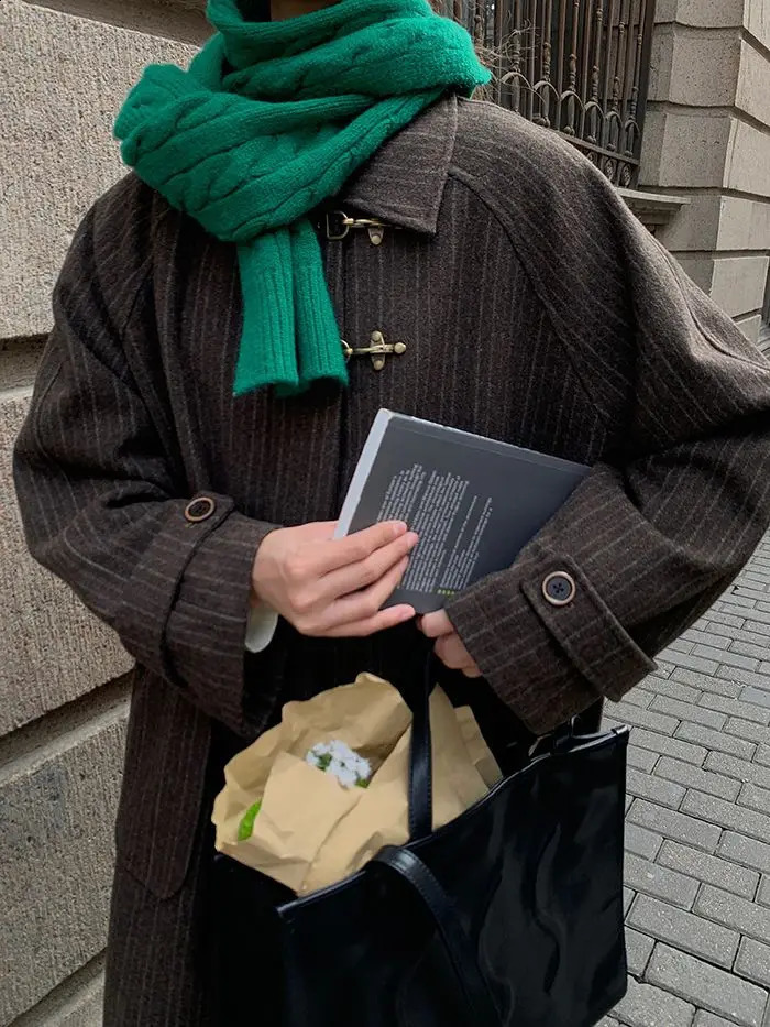 Korea Womens Retro Raglan Airplane Button Wool Coat Autumn Winter Mid-length Striped Turndown Collar Brown Long Sleeves Woolen 240822