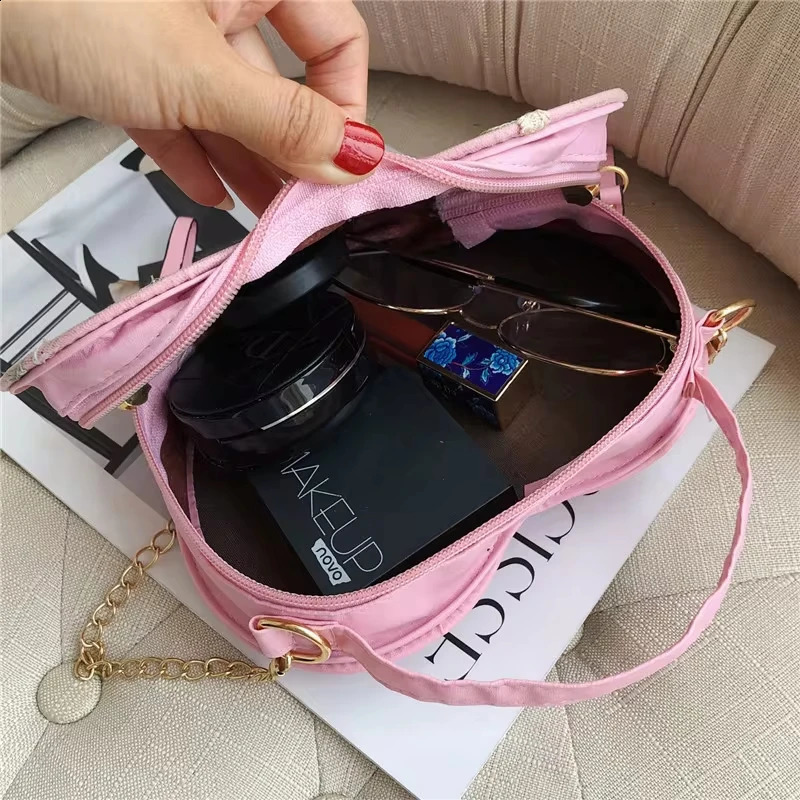 Female Sweet Lace Heart Round Handbags High Quality PU Leather Cross Body for Women Small Fresh wer Chain Shoulder Bags 240823 8079
