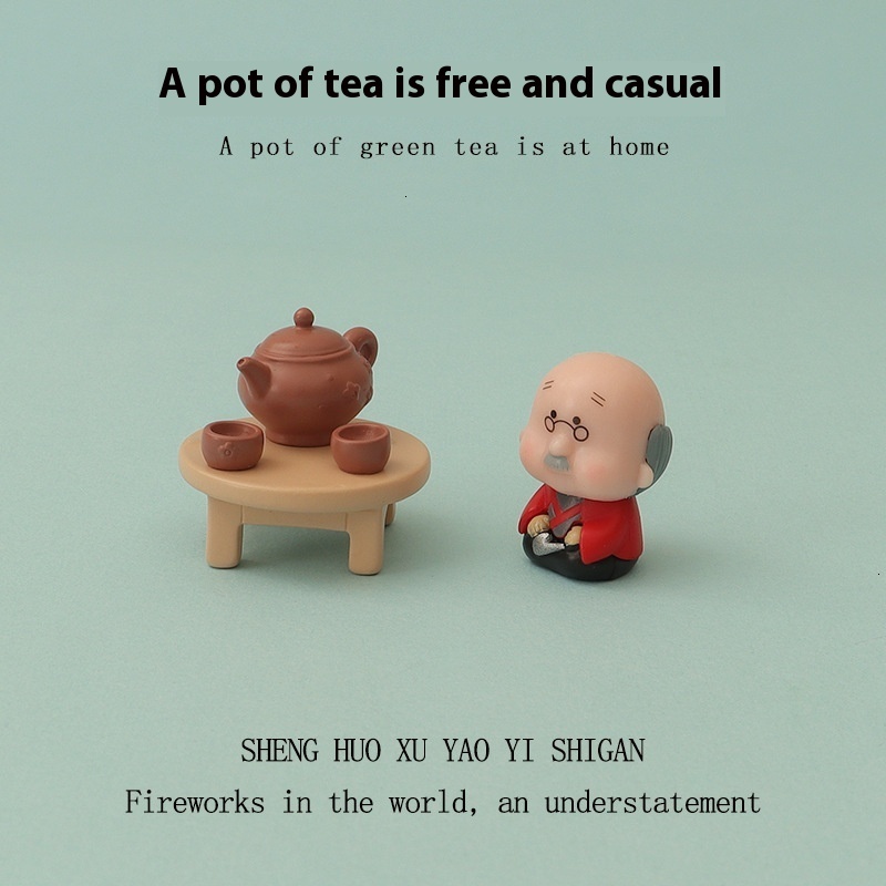 Charming Miniature Garden Figurines - Quaint Grandma's Teapot and Adorable Family Houses for Desk Accents