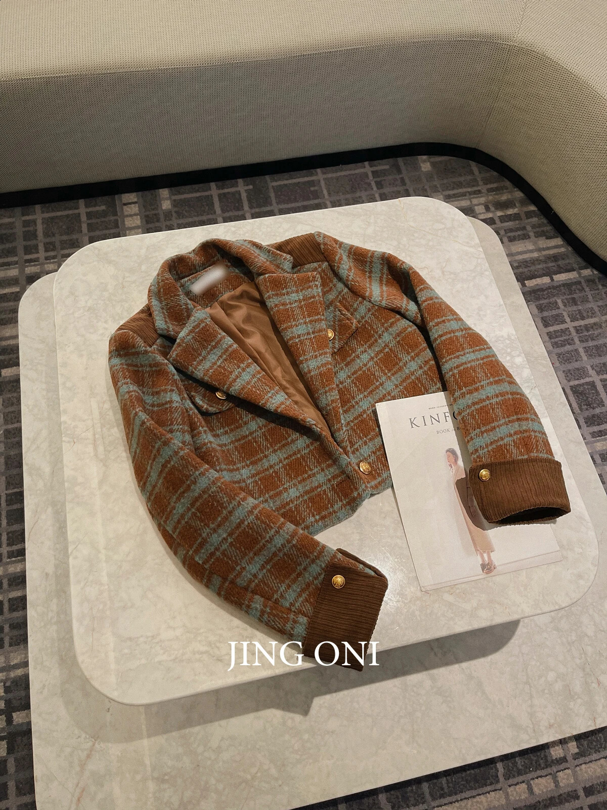 Plaid Tweed Jackets Coat Woman Clothing Korean Fashion Style Y2k Autumn Vintage Elegant Winter Tops Cropped Outerwear 240822