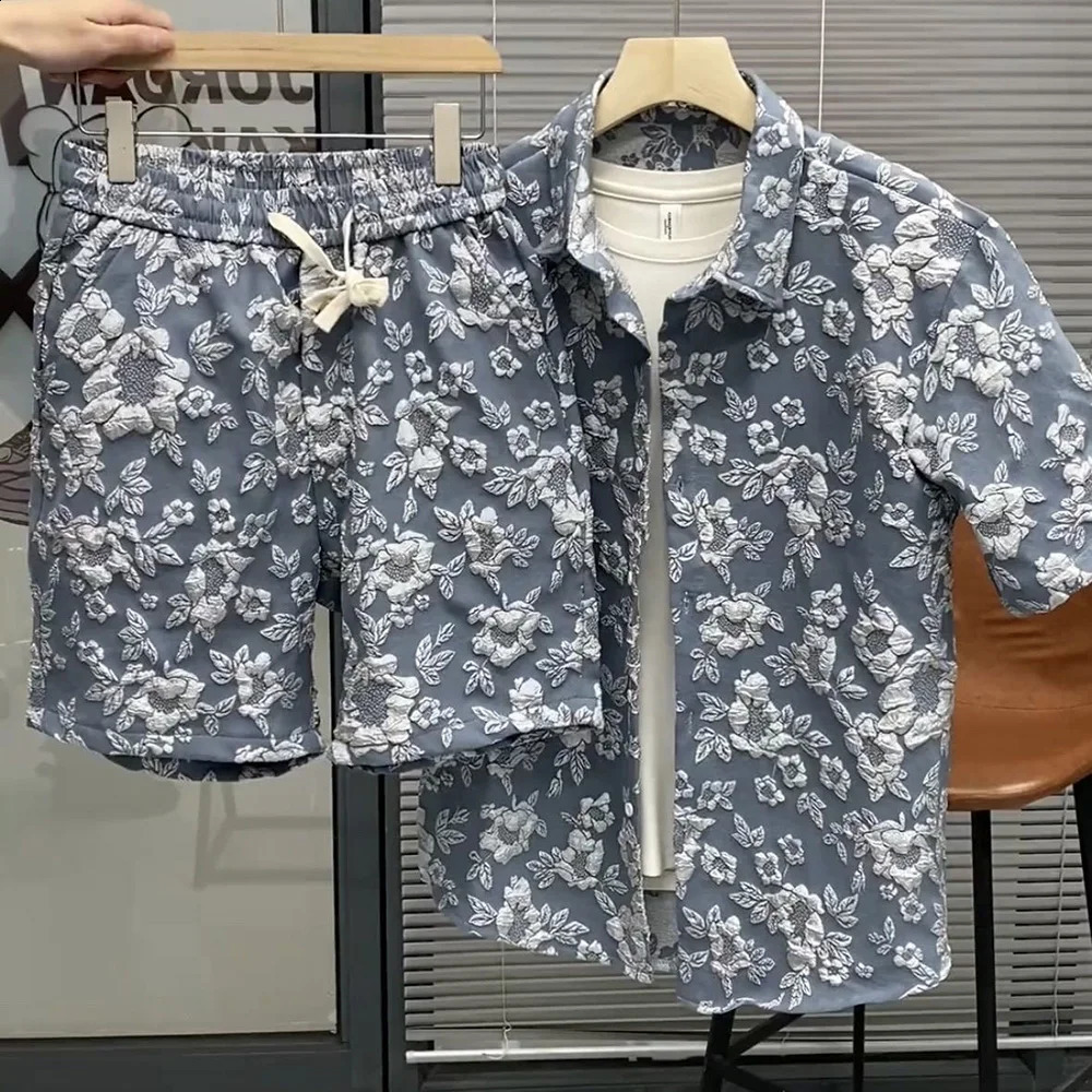 Mens Embossed Casual Short-Sleeved Shirt Shorts Two-Piece Suit Daily Versatile Breathable Hawaiian Suit MenS Clothing Spring 240822