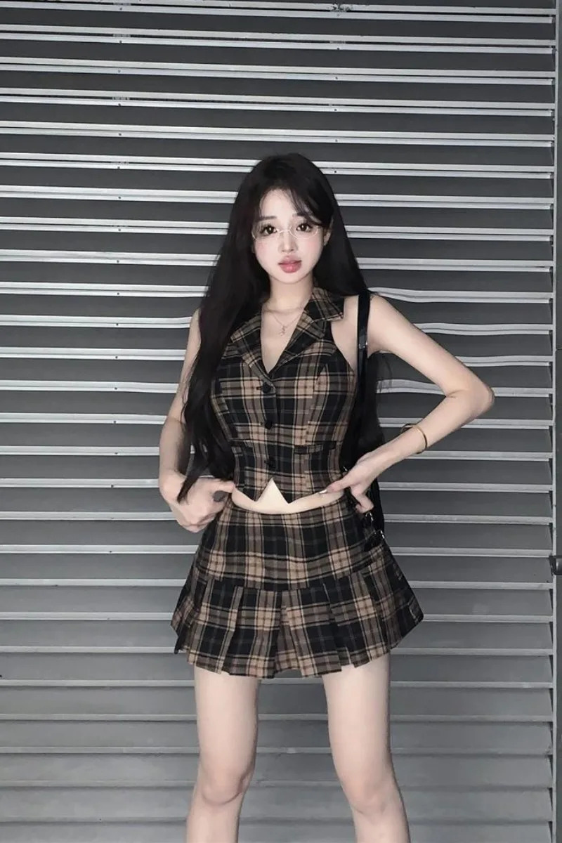 Vintage Suit Womens Summer Coffee Plaid Slim Fit Vest High Waist Short Skirt Two-piece Set Fashion Female Clothes 240823