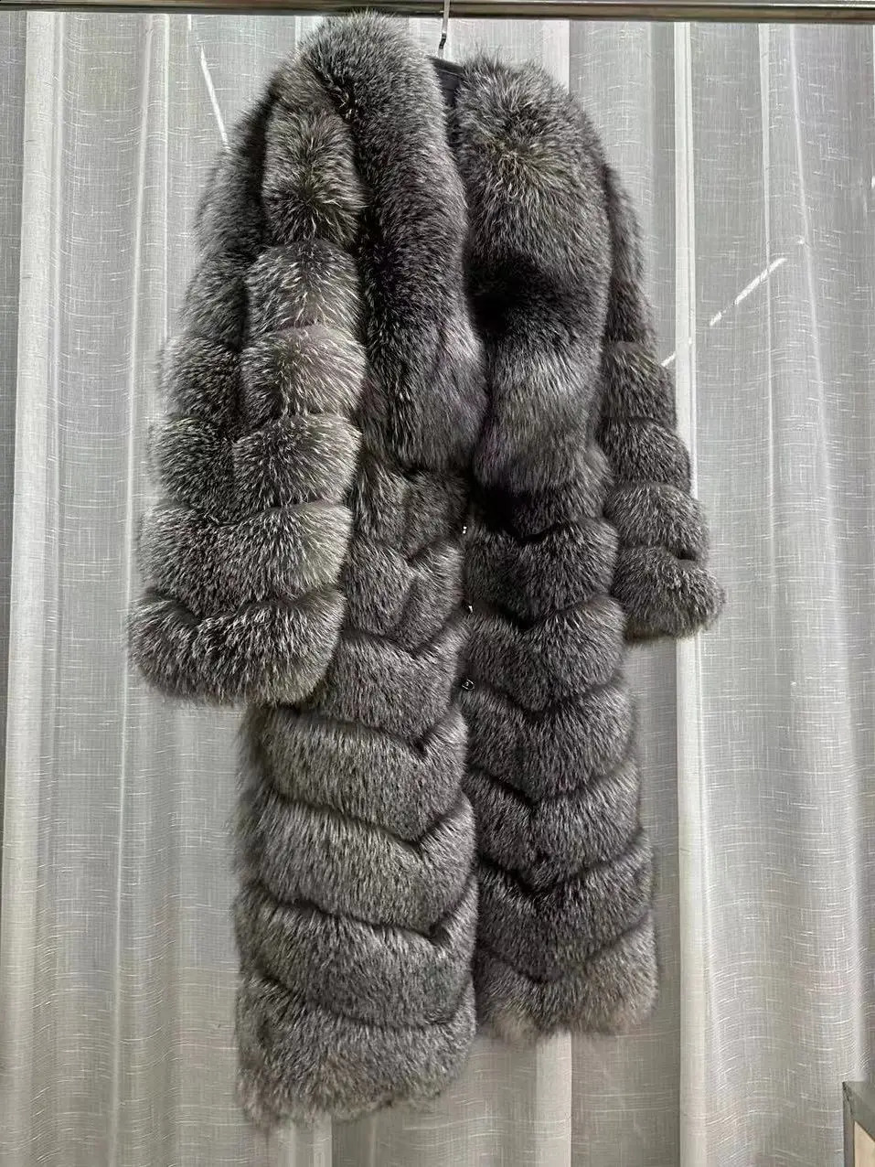 Winter Long Real Fox Fur Coat For Women Full Sleeves Plush Silver Fox Fur Jacket Lady Streetwear Thick Warm Overcoat 240823