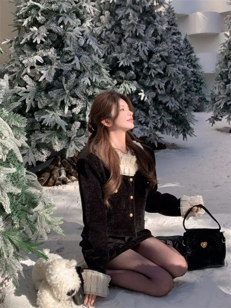 Temperament Stringy Selvedge Splice Coat Hip Wrap Skirt Two-piece Set Women Fashion Bead Lace O-Neck Celebrity Sweet Slim Suit 240823