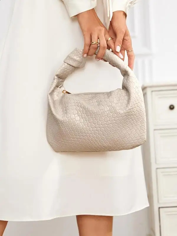 Summer Temperament Elegant Solid Color Knot n Handbag Fashion Pu Leather Casual Versatile Highquality Daily Commuting Bag 240826