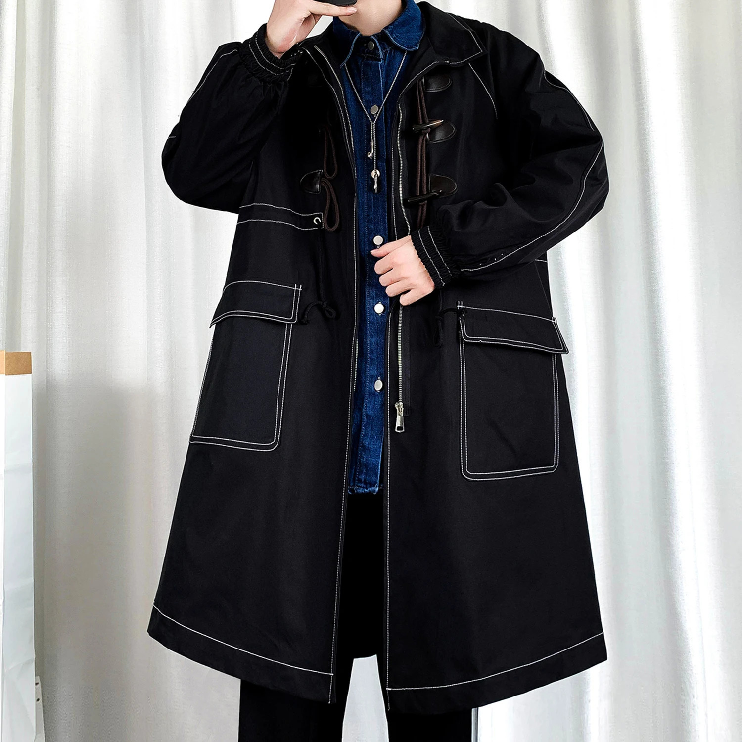 Males Bull Horn Buckle Loose Oversized Trench Coat Single Breasted Trendy Long Windbreaker Casual Versatile Zipper Men Clothing 240822