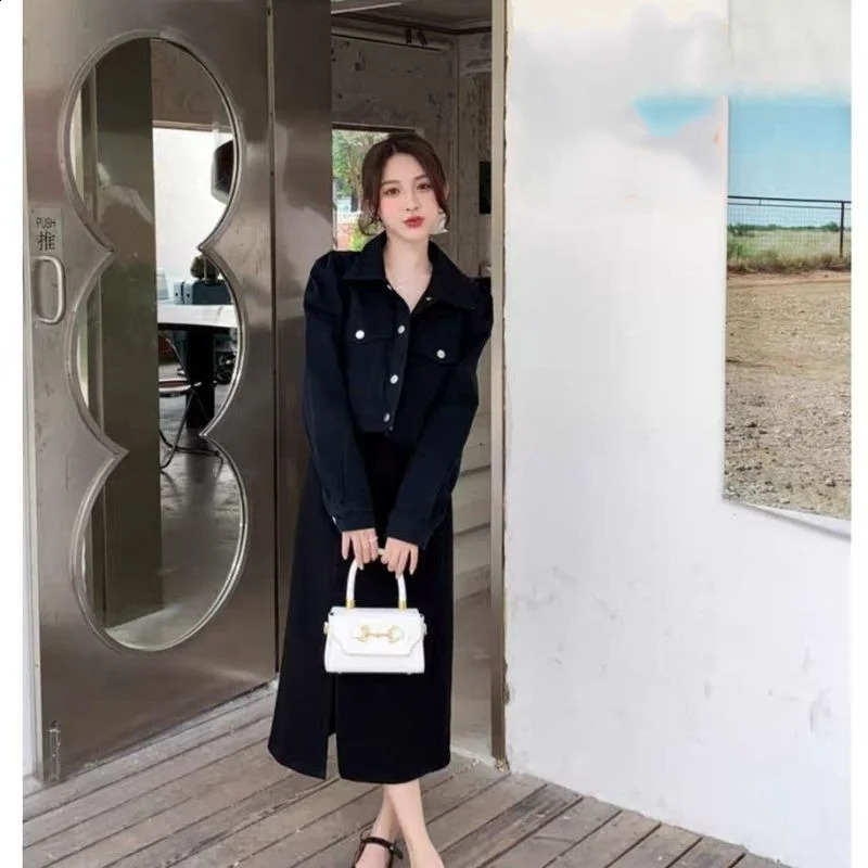 Retro Casual Outfits Spring Autumn Short Denim Jacket Paired with Suspender Split Long Skirt Two-piece Set for Women 240823