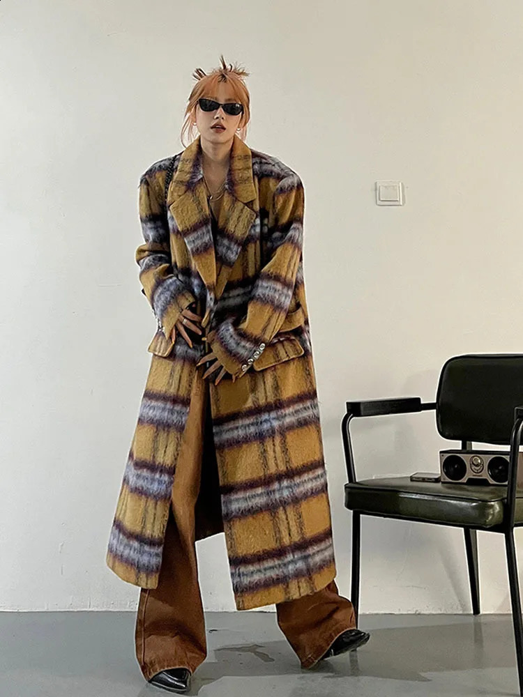 Loose Fit Yellow Plaid Big Size Long Woolen Coat Parkas Lapel Long Sleeve Women Fashion Autumn Winter 240822
