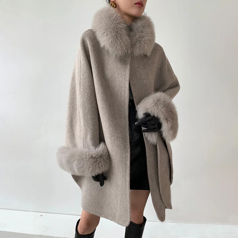 Arrivals Women Cape Fashion Cashmere Wool Poncho Lady Real Fox Fur Cloak Streetwear Shawls QN3670 240822