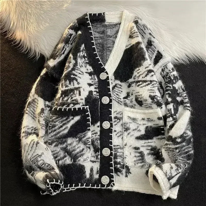 Man Clothes Black Y2k Vintage Tie Dye Knitted Sweaters for Men Cardigan V Neck Aesthetic with Pockets Maletry A Winter Fun 240823 - view 4