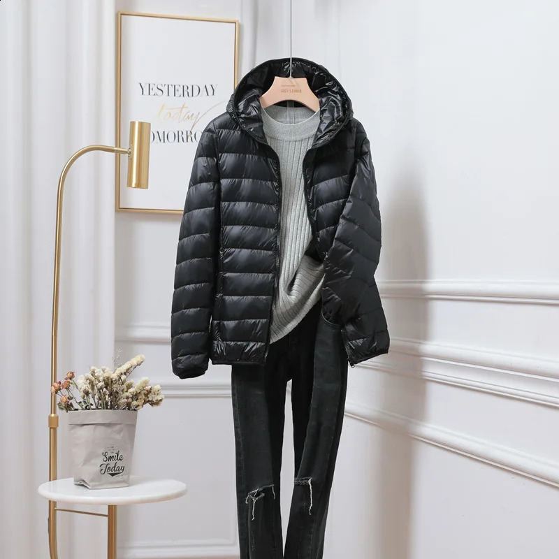 Womens Down Jacket AutumnWinter Hoodie Ultra Lightweight Portable White Duck Windproof Thin Fluffy Park 7X 240823
