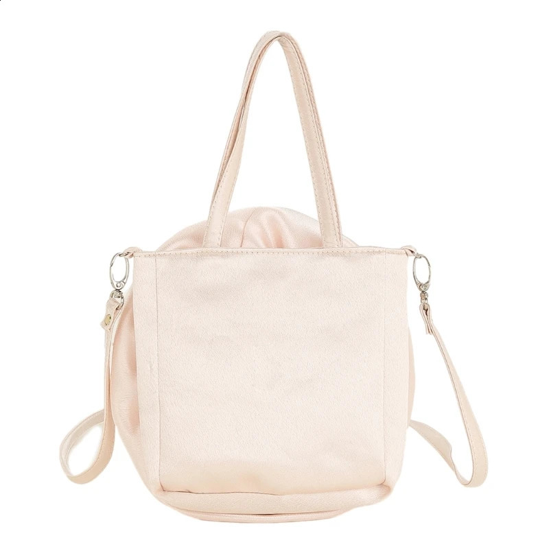 Night bag with detachable shoulder straps and cross pockets 240823