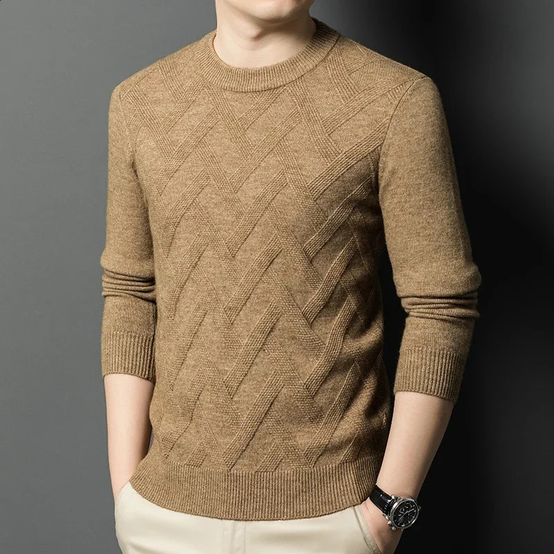 Autumn and Winter Thick Sweater Full Wool Round Neck Solid Color Long Sleeve Warm Mens Outdoor Top 240822