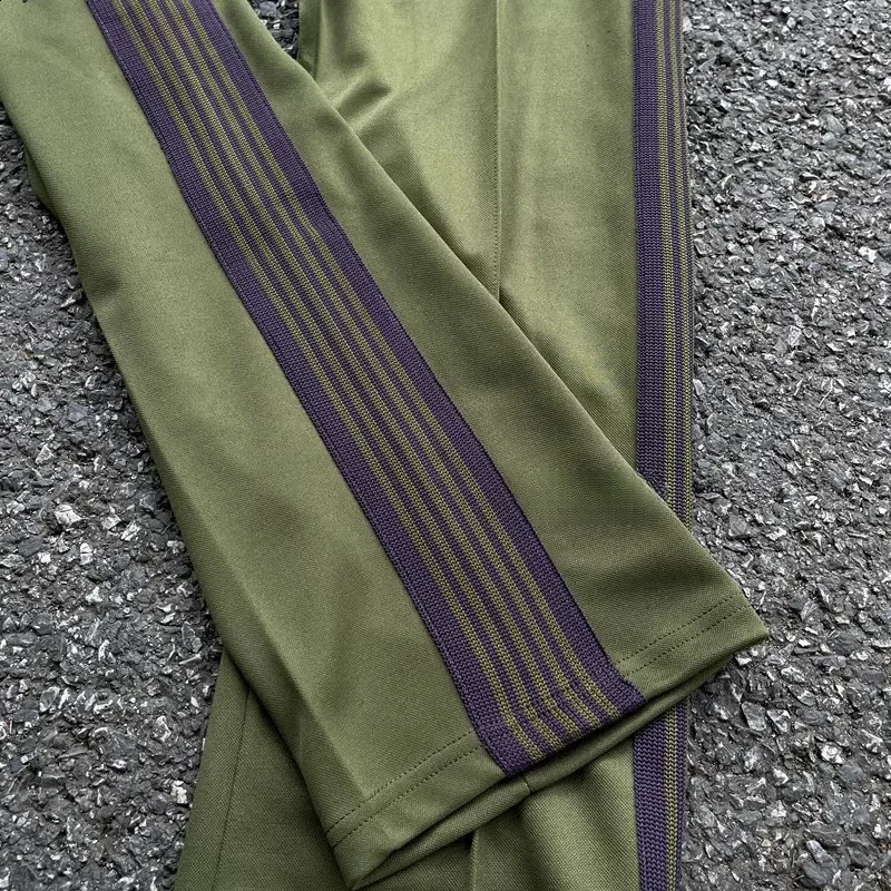 ss Olive Green Butterfly Embroidery Pants Men Women 1 1 Tags Jogger Drawstring Striped Pants Casual Straight Pants 240822