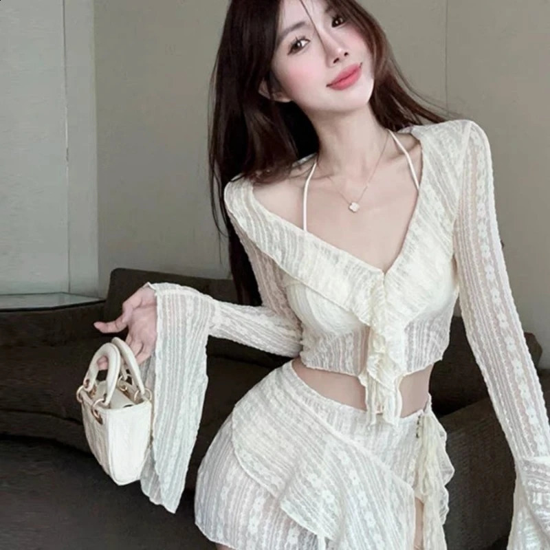 French Lace Splice Top Irregular Skirt Two-piece Set Women Lace Up Flare Sleeves Spicy Beach Vacatio Slim Summer Chic Suit 240823