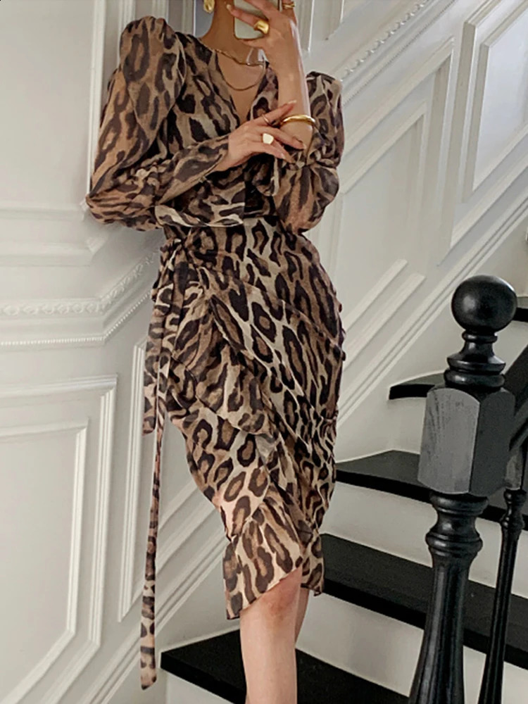 Chicly Sexy V-neck Simple Leopard Print Casual Women Dresses Fashion Lace-up Slim Waist Casual Long Sleeve Female Dresses 240823