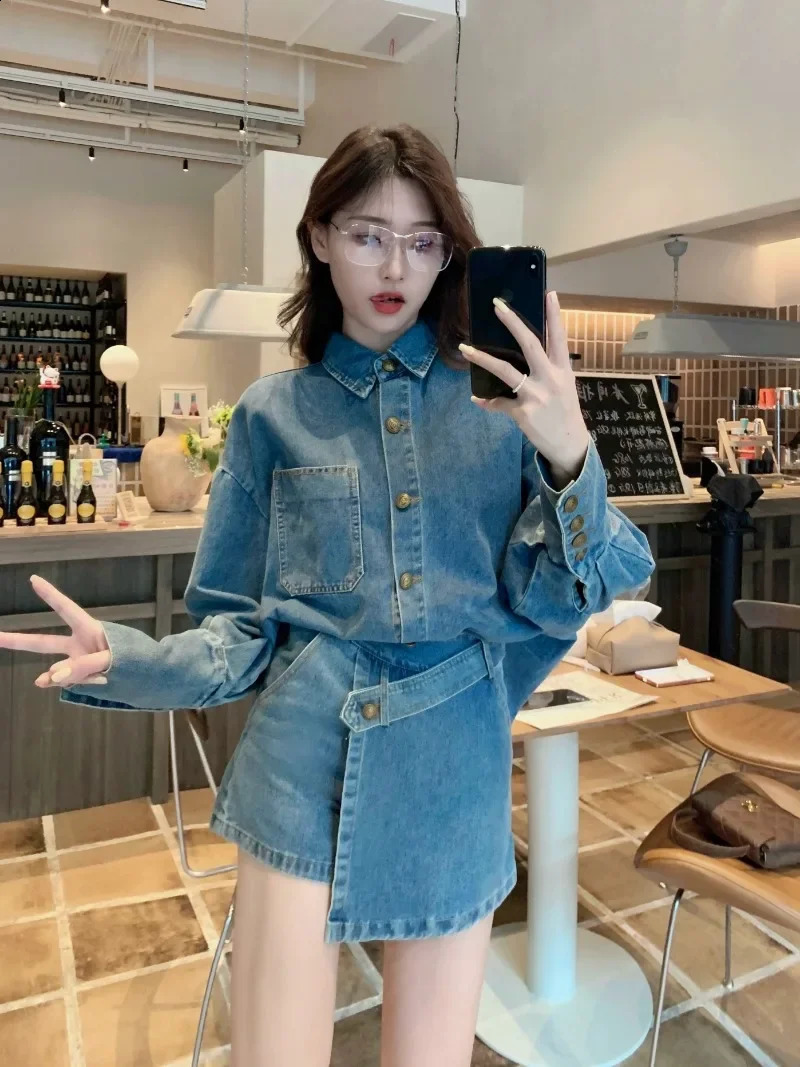Womens Retro Personality Cow Suit Autumn Long Sleeves Buttons Denim Shirt Jacket Irregular Short Skirt Two-piece Set 240823