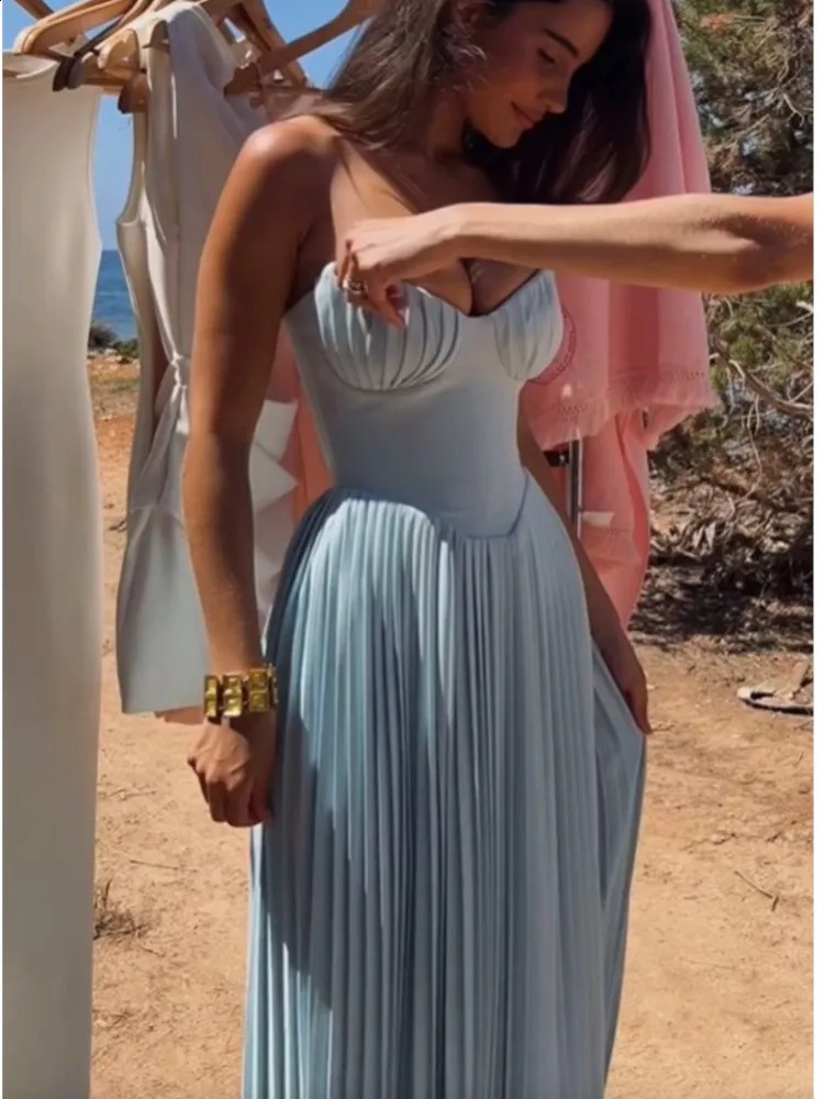 Sexy Strapless Women Pleated Maxi Dress Fashion Solid Backless High Waist Dresses Lady Sleeveless Party Evening Robe 240828