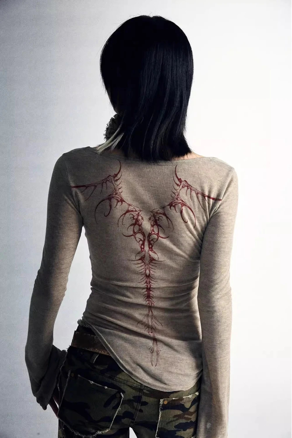 90s Vintage Emo Clothes Grunge Aesthetics Knitted Tops Vintage Tattoo Print T-shirt Punk Gothic Y2k Streetwear 240822