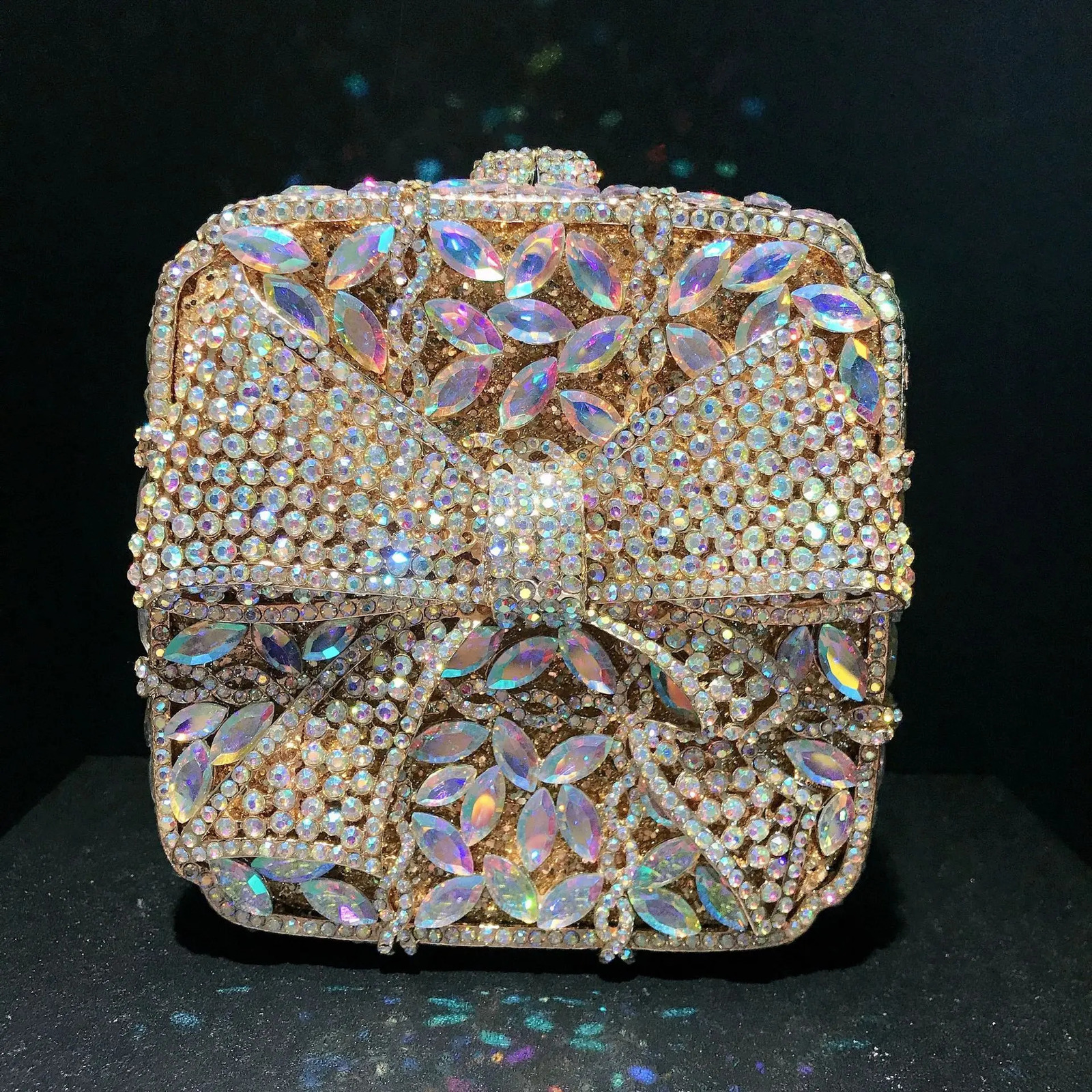 Dia Clutch The Latest Style Is On Sale Women Rhie Evening Bags er Handbags for Female Shiny Party Bag 240822 3168 4